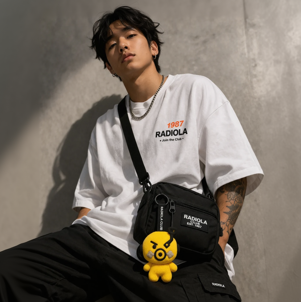 Plush Keychain — "Radiola BraVo"